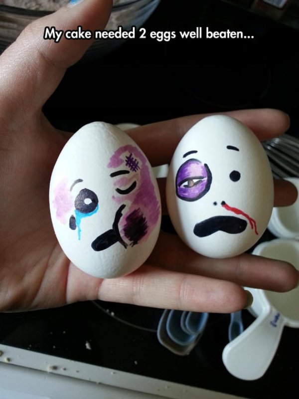 funny egg drawing beaten face Daily Morning Awesomeness (40 Photos)