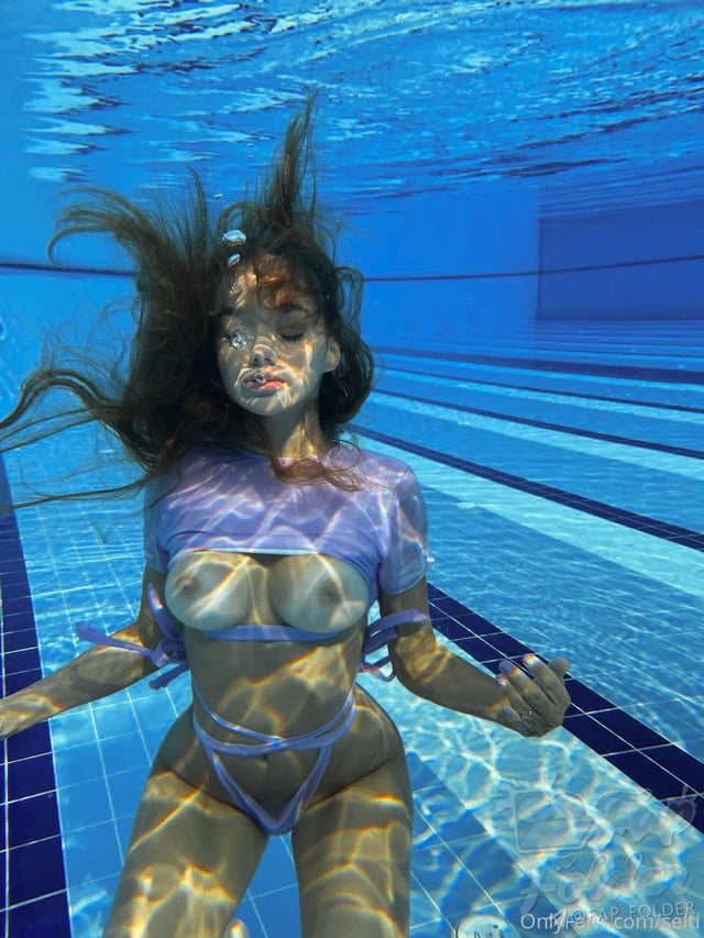 r/seltinsweety - Wet compilation π¦π¦